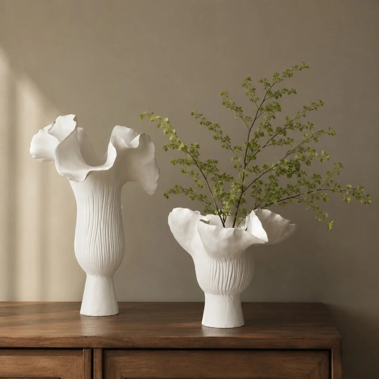 Ceramic Ruffle Vase